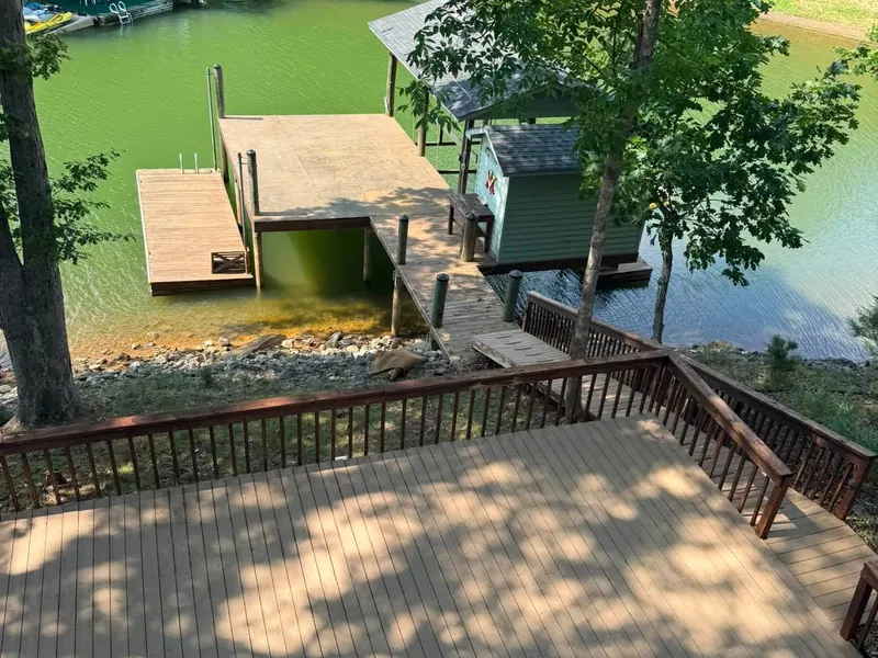 Whole-Property Clean Before Listing Photos, Smith Mountain Lake by Pro-Shine Softwash
